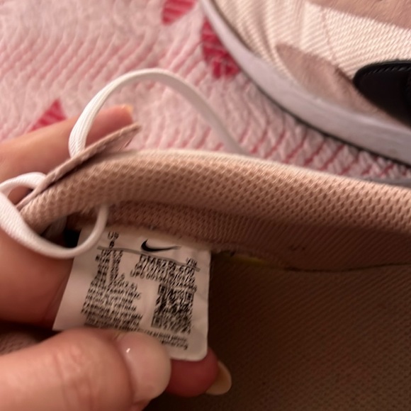 Nike Pre day. Women’s size 8. - Picture 8 of 8